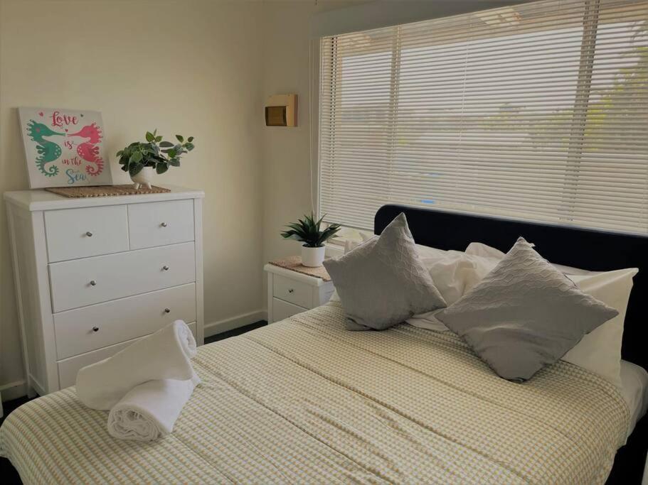 Three Palms Apartments Unit 2 เอสเพอแรนส์ ภายนอก รูปภาพ